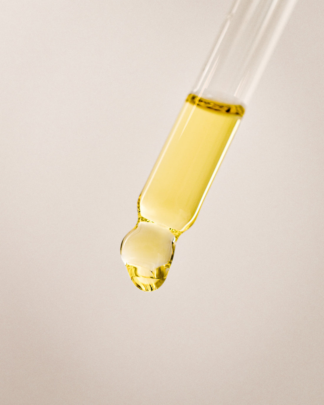 cold pressed baby oil in pipette